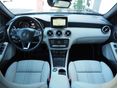 MERCEDES-BENZ A 180 2017/12 - 6
