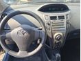 TOYOTA YARIS 2010/4 - 8