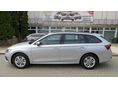 SKODA OCTAVIA 2023/5 - 8