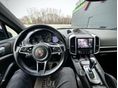PORSCHE CAYENNE 2017/10 - 8