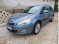 OPEL ASTRA J Sports Tourer 1.7 CDTI Cosmo Szervizkönyv+Nagyszerviz után +Tempomat+Ülesfűtés+Kormány fűtés+Vonóhorog