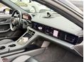 PORSCHE TAYCAN 2021/11 - 5