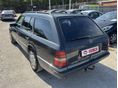 MERCEDES-BENZ 200 1993 - 5