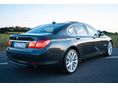 BMW 740 2012/3 - 2