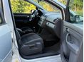 VOLKSWAGEN TOURAN 2011/10 - 18