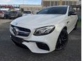 MERCEDES-AMG E 63 4MATIC+ 9G-TRONIC Magasan felszerelt DUROGGÓS/CSATTOGÓS
