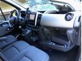 NISSAN NV300 2018/7 - 9