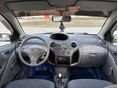 TOYOTA YARIS 2003/1 - 5
