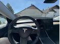 TESLA MODEL 3 2019/7 - 9