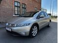 HONDA CIVIC 2.2 CTDi Sport Szervízkönyves tolató radar 17 újszerű Good Year gumik