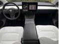 TESLA MODEL Y 2022/3 - 5
