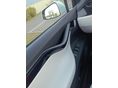 TESLA MODEL X 2020/9 - 5