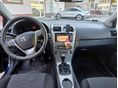 TOYOTA AVENSIS 2011 - 7