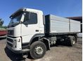VOLVO 2002 - 2
