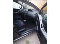 TOYOTA YARIS 2010 - 5
