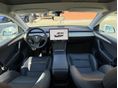 TESLA MODEL Y 2023/6 - 18