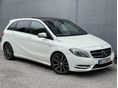 MERCEDES-BENZ B 200 2011/11 - 1