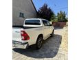 TOYOTA HILUX 2021/8 - 5