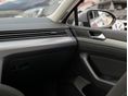 VOLKSWAGEN PASSAT VIII 2023/8 - 22
