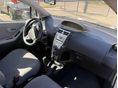 TOYOTA YARIS 2006 - 8