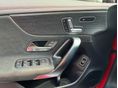 MERCEDES-BENZ CLA 180 2019/4 - 24