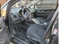 TOYOTA AURIS 2011/6 - 8