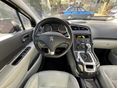 PEUGEOT 5008 2011/11 - 10