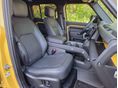 LAND ROVER DEFENDER 2026/1 - 12