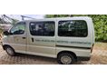 TOYOTA HIACE 2.4 D Glass Van