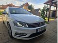 VOLKSWAGEN PASSAT 2013 - 2