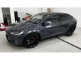 TESLA MODEL X 2018/10 - 2