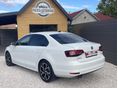 VOLKSWAGEN JETTA 2018/1 - 3
