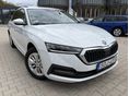 SKODA OCTAVIA Combi 2.0 TDI SCR Ambition 163e Km! Magyarországi! Áfás! KmGarancia! LED NaviApp Ülésfűtés FrontAssist Temp