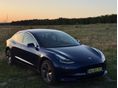 TESLA MODEL 3 2019/12 - 2