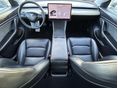 TESLA MODEL 3 2019/8 - 10
