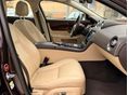 JAGUAR XJ 2010 - 16