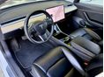 TESLA MODEL 3 2019/12 - 6