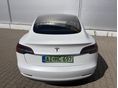 TESLA MODEL 3 2019/9 - 4