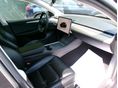 TESLA MODEL Y 2022/3 - 11