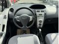 TOYOTA YARIS 2005/12 - 6