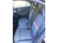 MERCEDES-BENZ A 180 2015/7 - 9