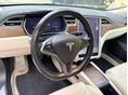 TESLA MODEL S 2017/12 - 10