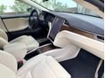 TESLA MODEL S 2017/12 - 19