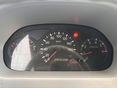 318 000
