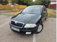 SKODA OCTAVIA 2005/3 - 5