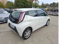 TOYOTA AYGO 2014/9 - 3