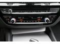 BMW 520 2022/8 - 12