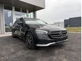 MERCEDES-BENZ E 300 2022/6 - 3