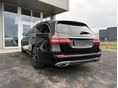 MERCEDES-BENZ E 300 2022/6 - 8