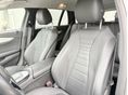 MERCEDES-BENZ E 300 2022/6 - 10